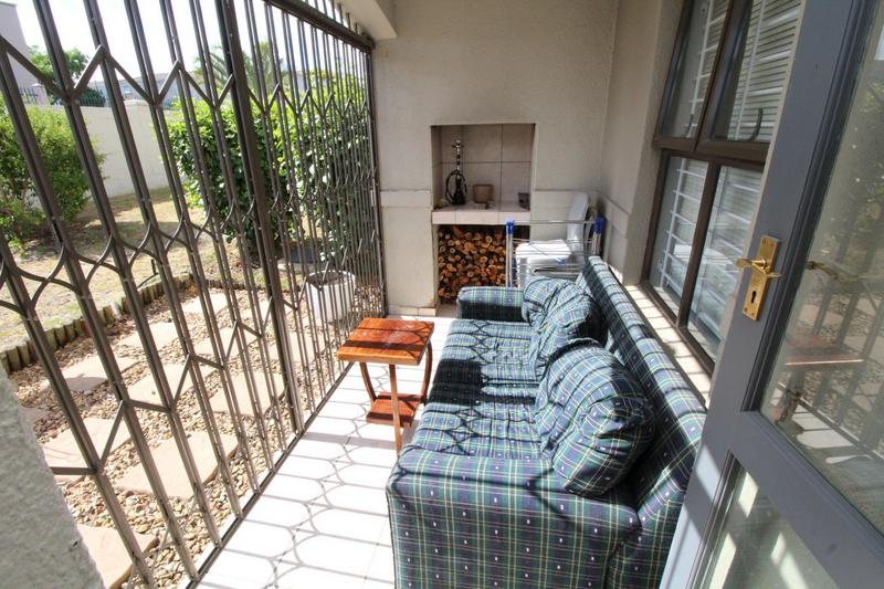 3 Bedroom Property for Sale in Vredekloof East Western Cape